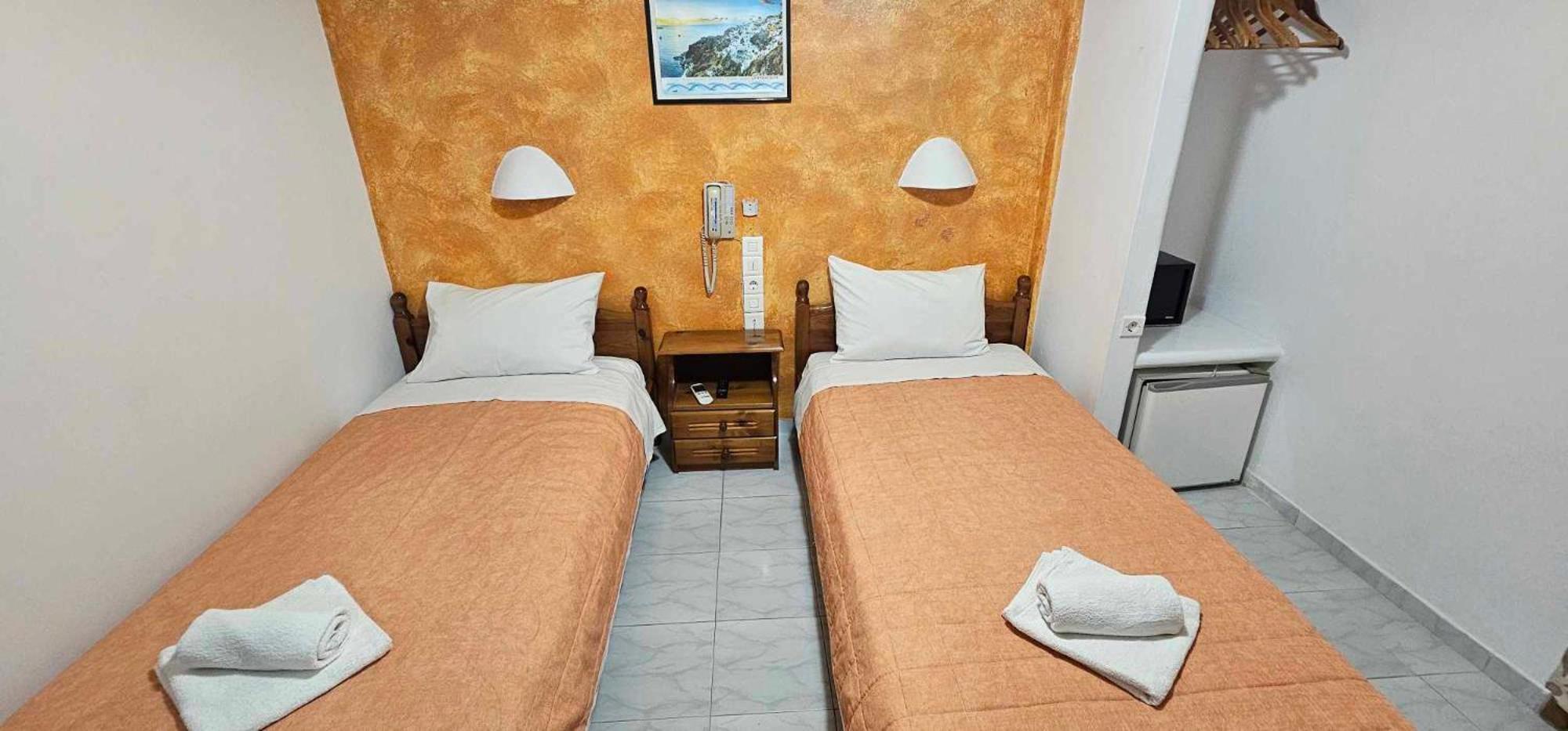 Hotel Palladion Karterados  Bagian luar foto