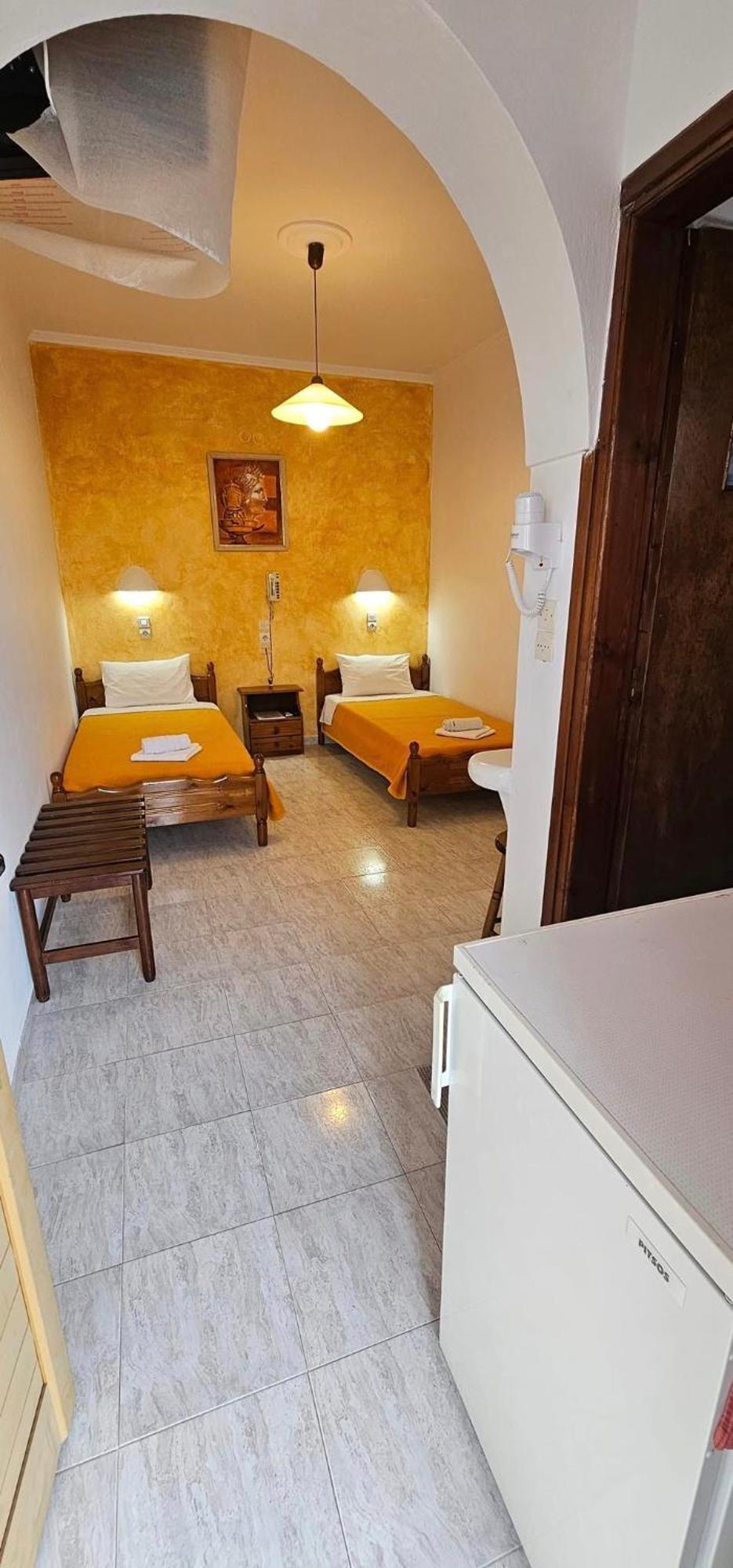 Hotel Palladion Karterados  Bagian luar foto