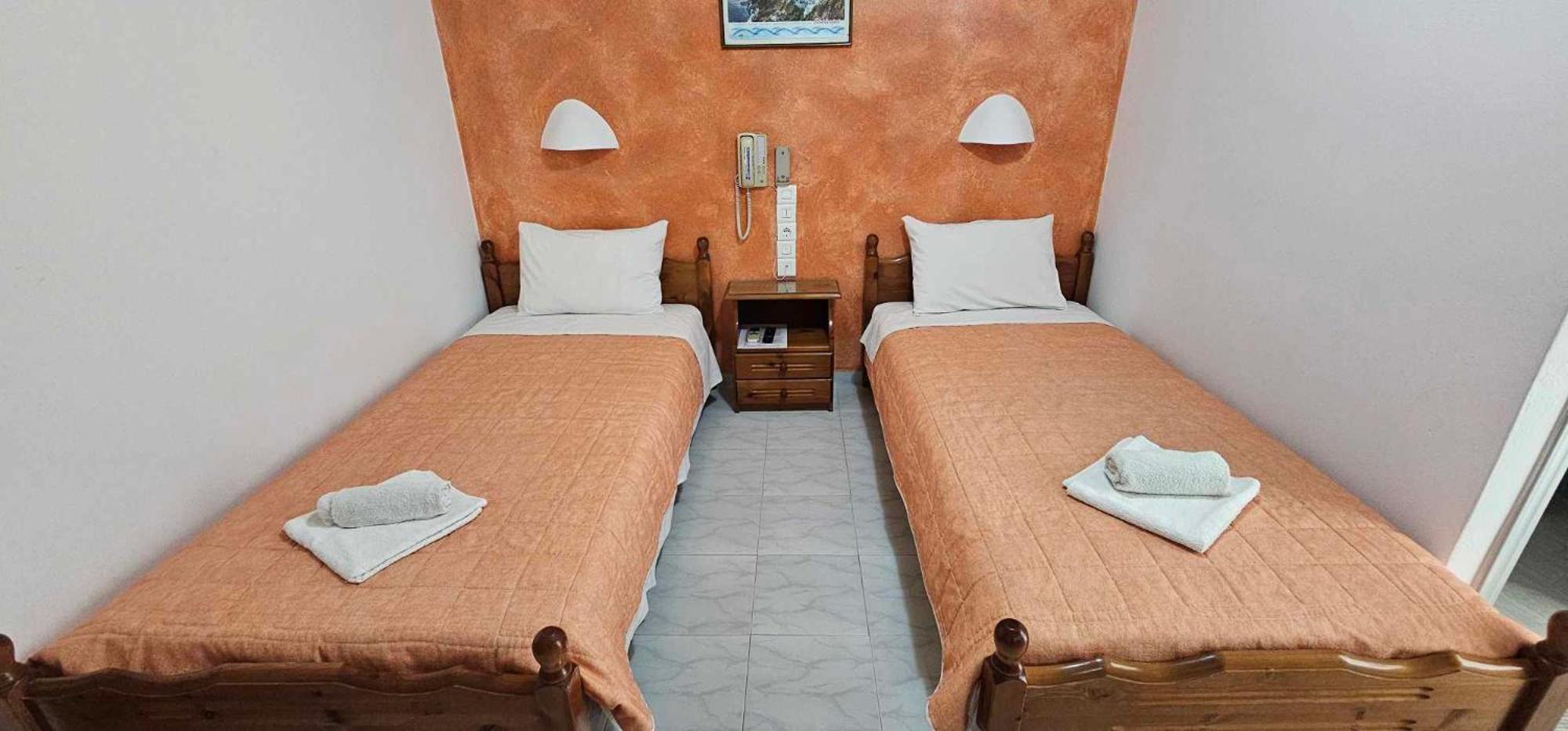 Hotel Palladion Karterados  Bagian luar foto